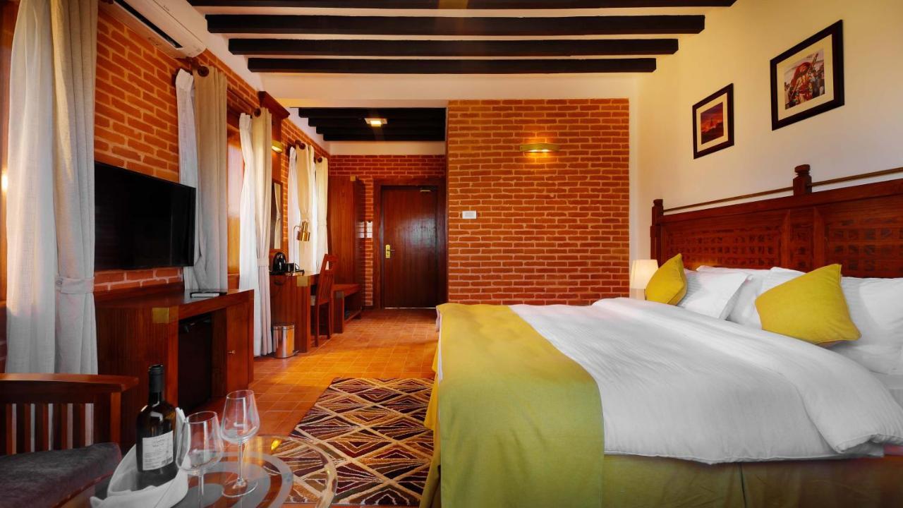 Soaltee Westend Resort 나가르코트 외부 사진